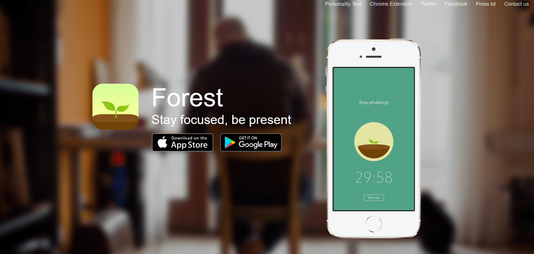 Homepage of Forest, with tagline stay focused, be present, along with it's mobile app and links to Google Play and App Store