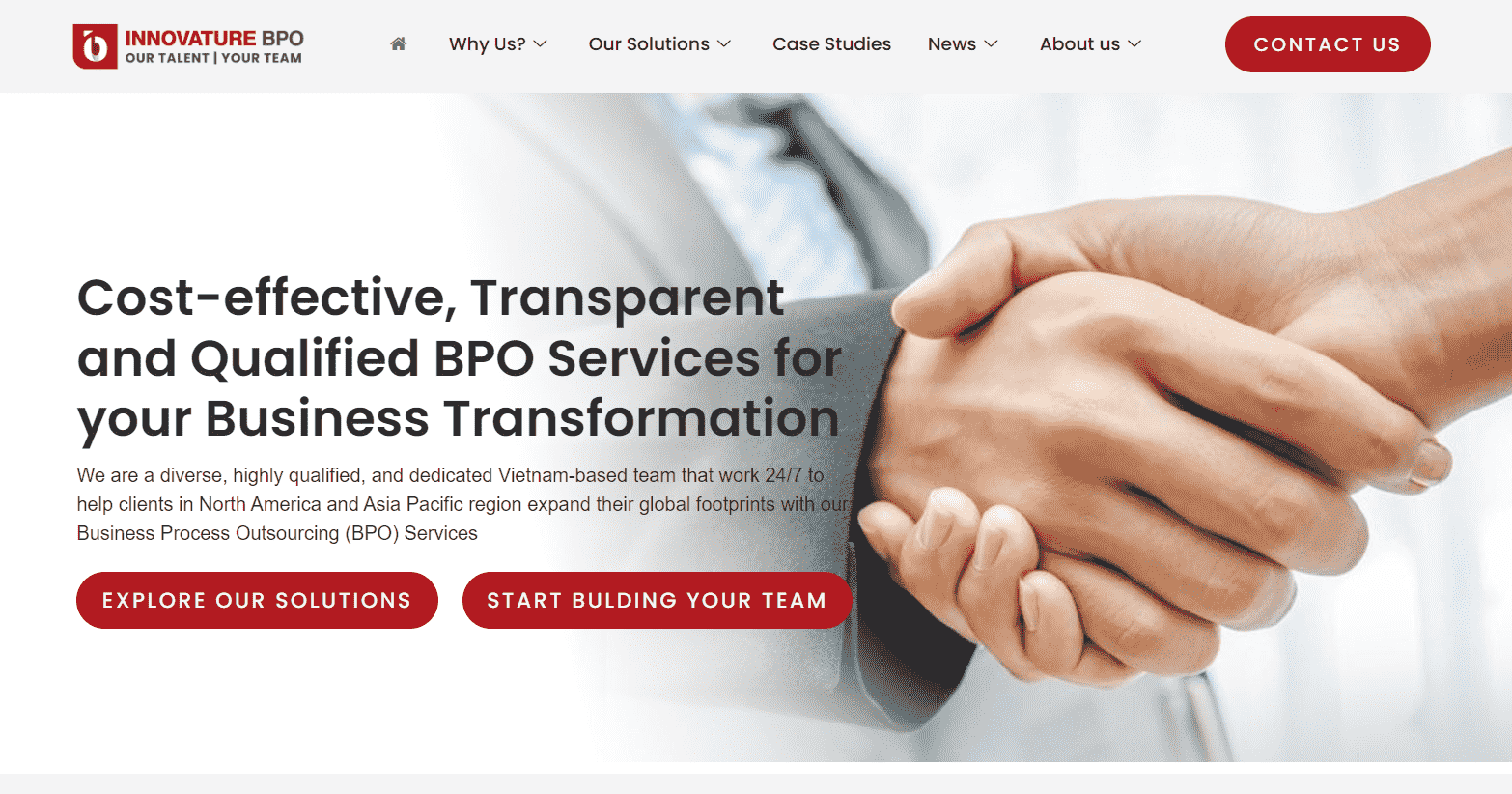 2 person handshaking in Innovature BPO's website emphasizing trust and transparency in BPO.